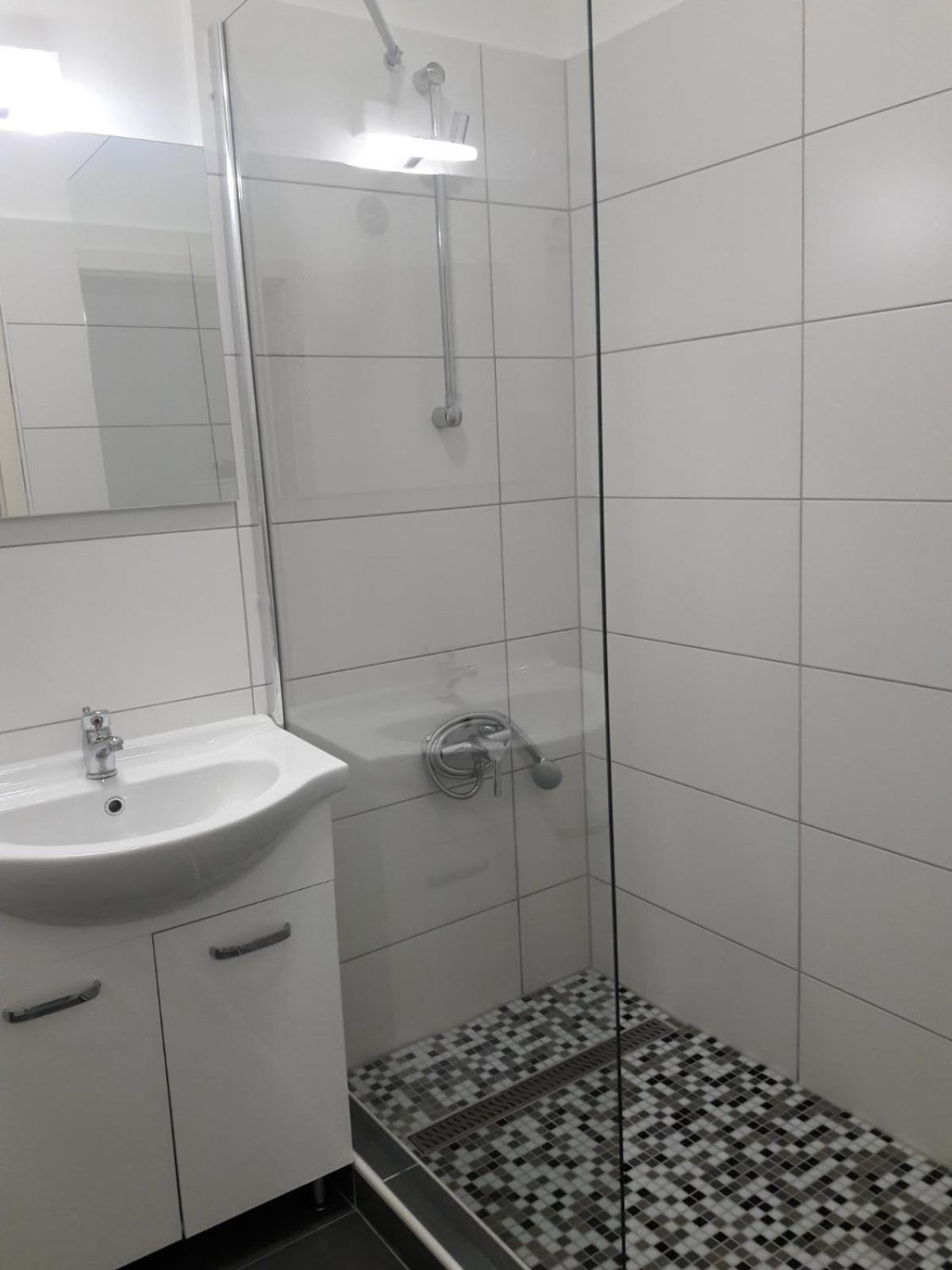 Max Thermal Apartman Heviz Exterior photo